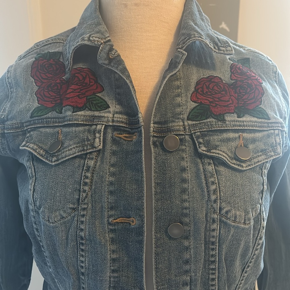 ✨DISNEY Beauty & The Beast denim jacket